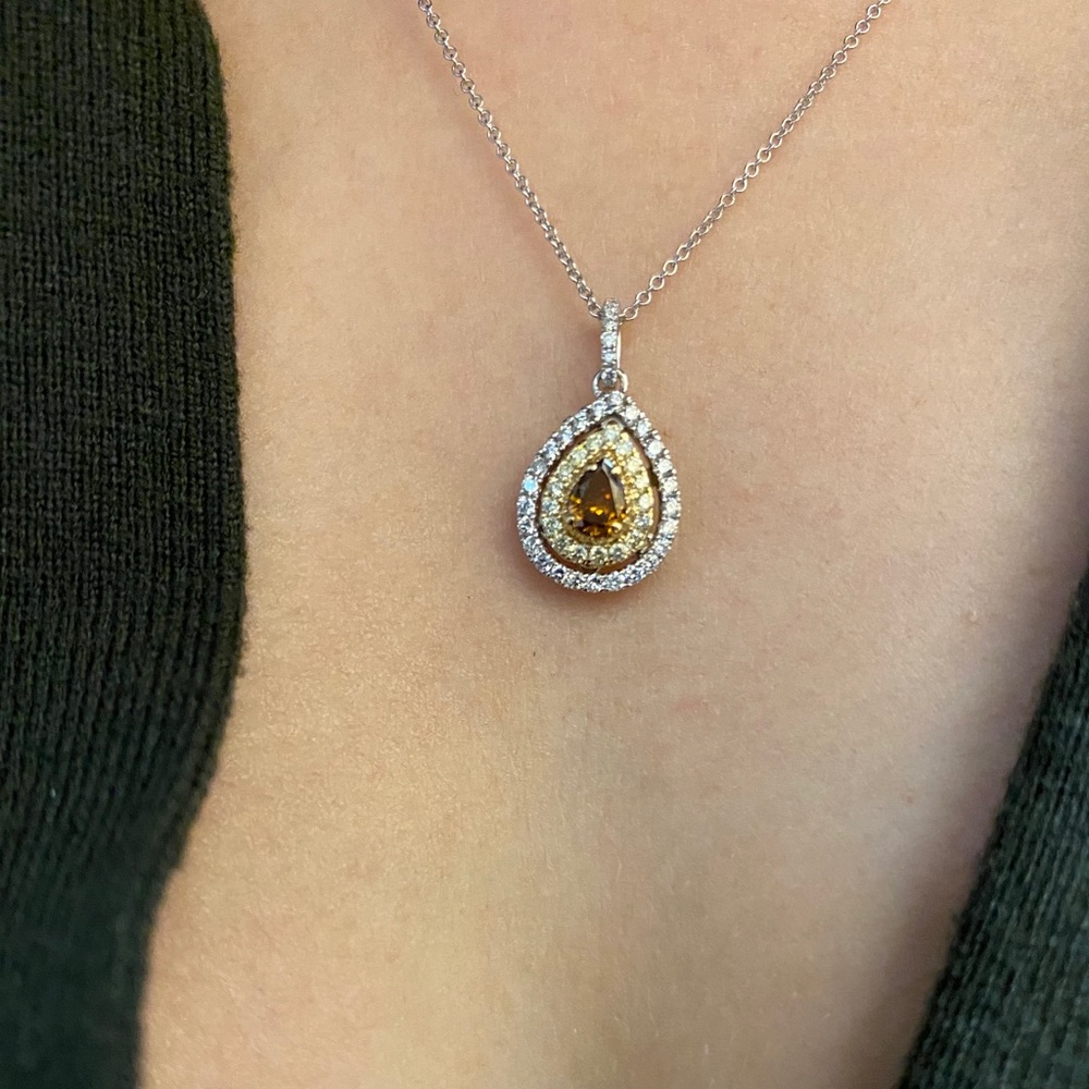 Fancy multicolored diamond pendant